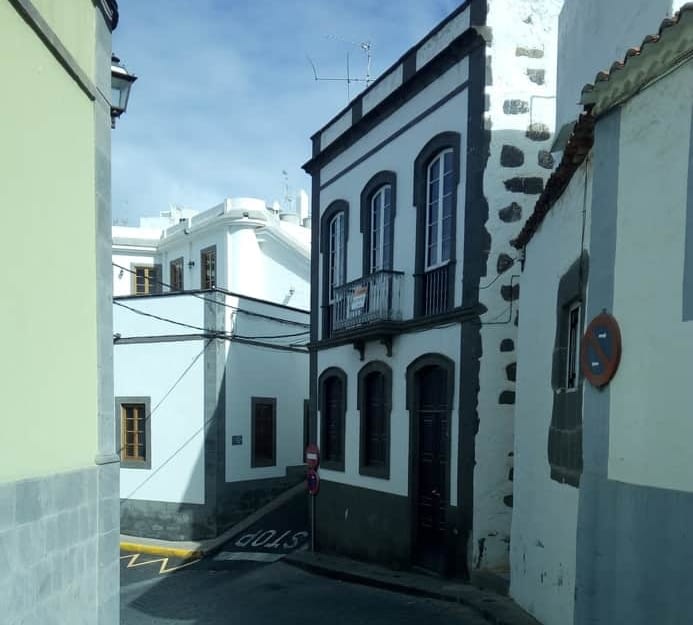 Seven Bedroom House in the Old Town of Arucas