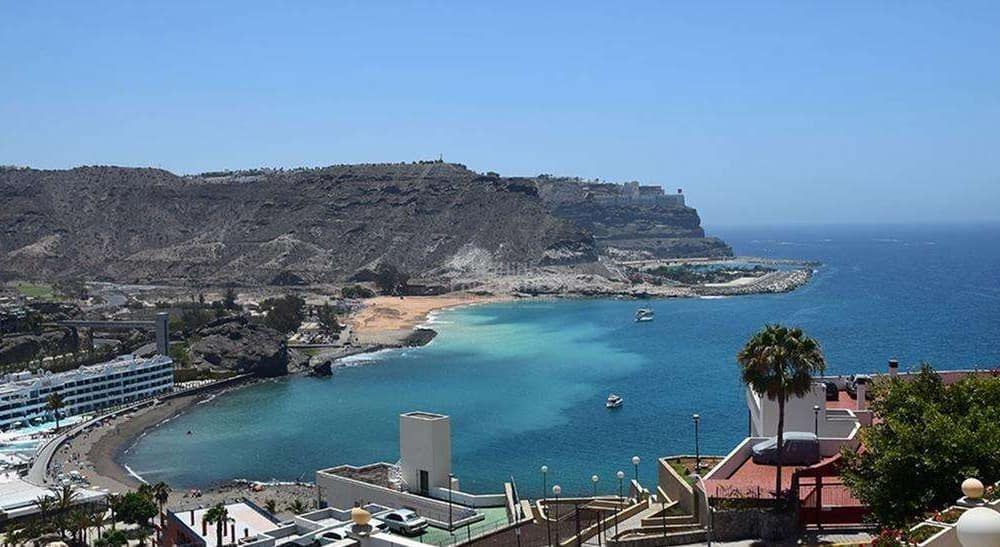 1 Bedroom Apartment in Playa del Cura with Spectacular Views